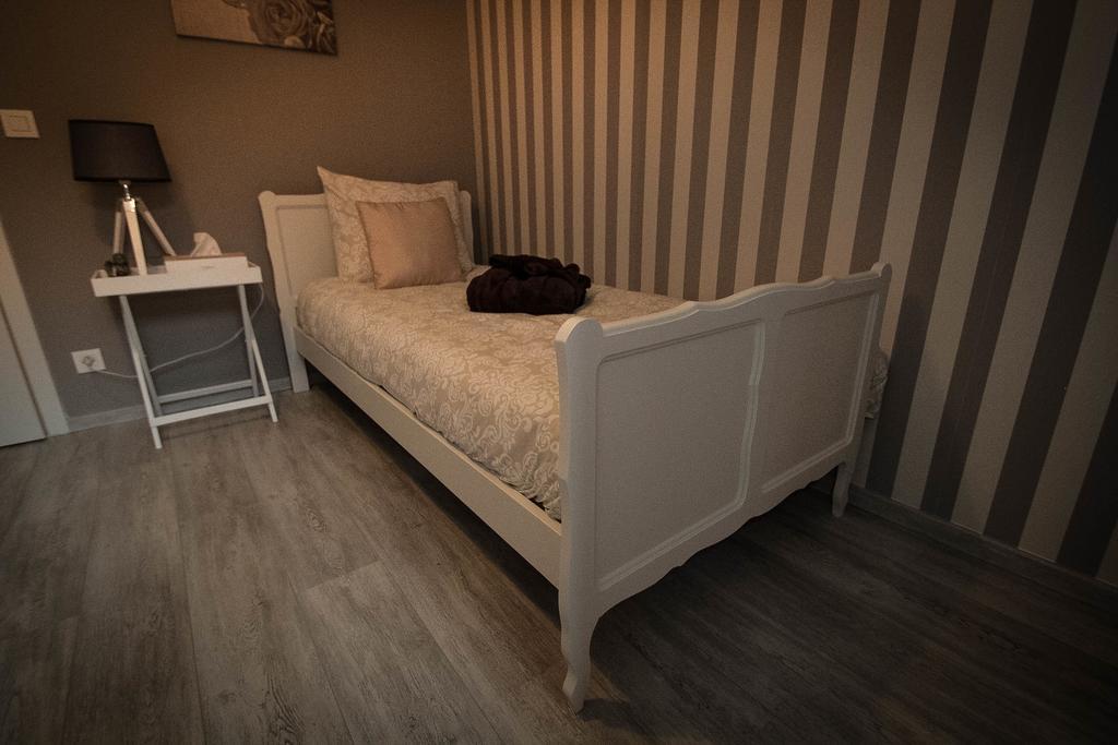 Ferienwohnung Interbellum Ypern Zimmer foto